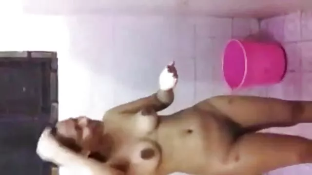 बालों वाली बिल्ली पुराने माँ ससुराल अपने मुर्गा को धोखा दे सवारी सेक्सी बीएफ फिल्म मूवी