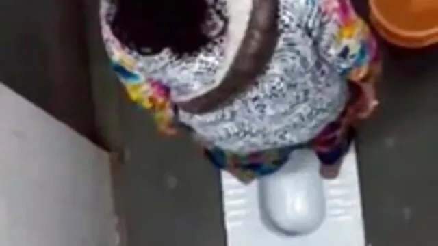 चमड़े की कुर्सी पर मद्रासी बीएफ सेक्सी मूवी उसे बिल्ली कमबख्त