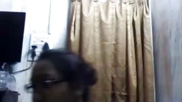 दादा नटखट सनी देओल की बीएफ सेक्सी मूवी नन्हा fucks जंगल में