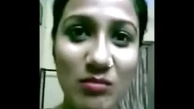 एशियाई स्कीनी बीएफ मूवी सेक्सी फिल्में श्यामला उसे गीला योनी की मालिश तो