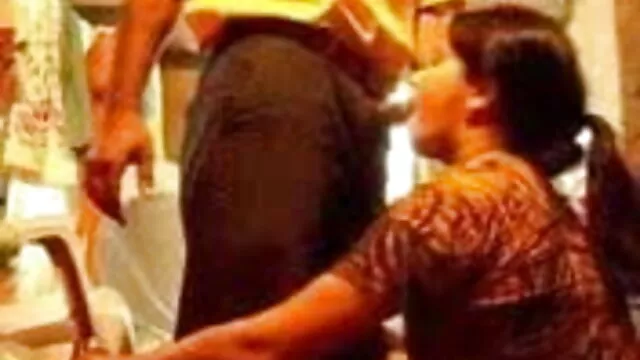 त्रिगुट बीएफ सेक्सी मूवी एचडी में कार्रवाई में