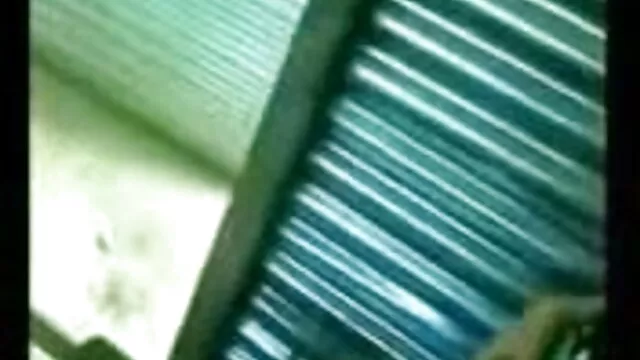 हो सेक्सी बीएफ हिंदी मूवी जाता है उसे छेद के साथ भरा
