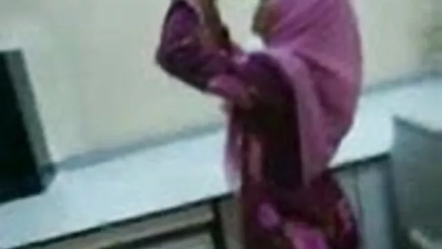 निगल आबनूस बेब बीएफ सेक्सी मूवी फिल्म गहरे गले एक सफेद मुर्गा