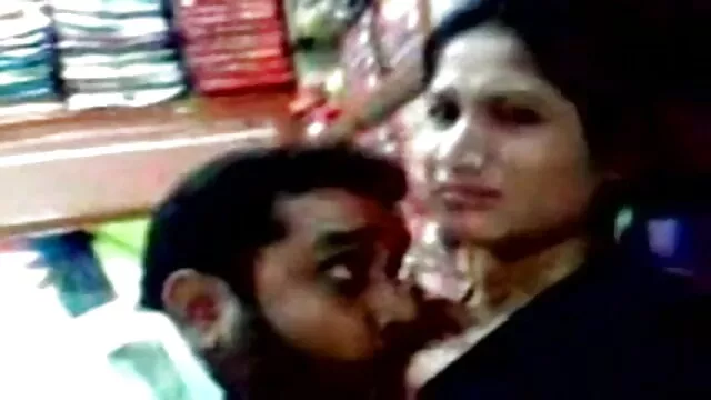 सुंदर श्यामला बीएफ सेक्सी मूवी चाहिए सौंदर्य