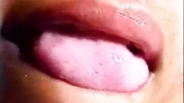 ट्रांससेंसुअल डैडी रॉ बीएफ सेक्सी एचडी मूवी ने काट लिया !