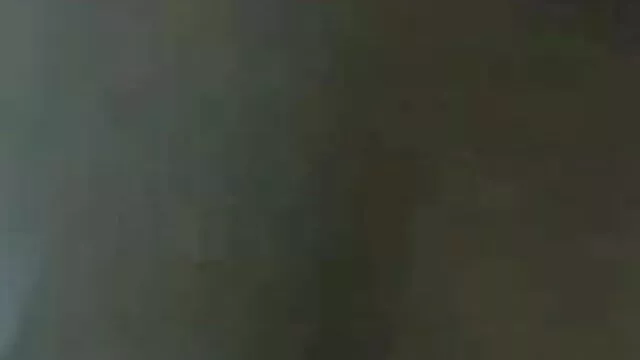 छोटे स्तन के साथ बीएफ ब्लू मूवी किशोर मेगन शक्तियों बेट्स के साथ 2!