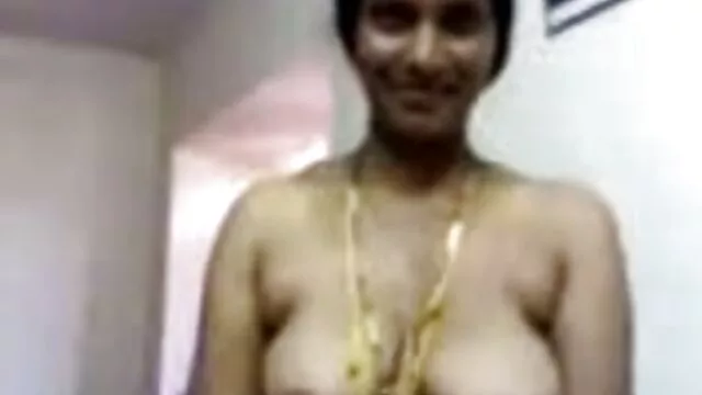 एमेच्योर सुनहरे बालों वाली हस्तमैथुन सोलो बीएफ ब्लू मूवी खिलौने